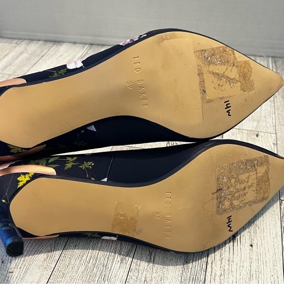 Ted Baker Wishtrip Floral Pointed-toe Satin Pumps Navy Pink Women's 39 US 8.5M - Picture 8 of 11